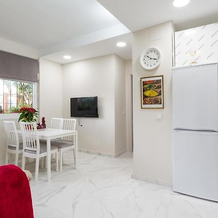 Apartamento Flamingo Apartment Malaga Bagian luar foto